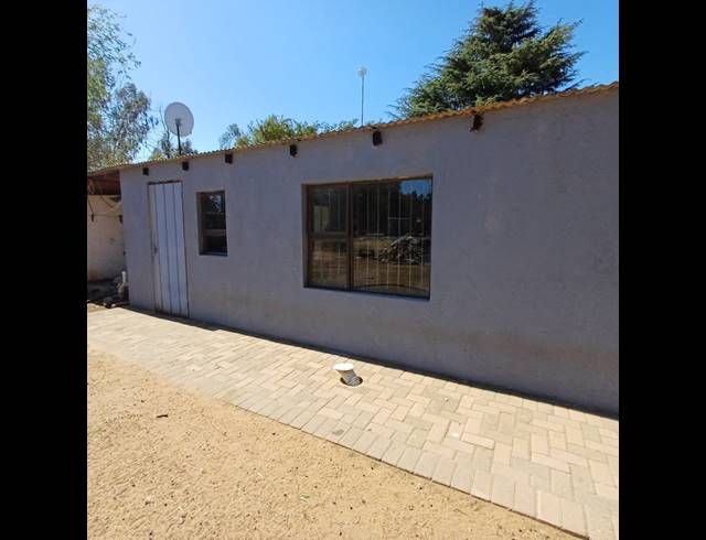 25,696M² SMALLHOLDING FOR SALE IN COOPERVILLE